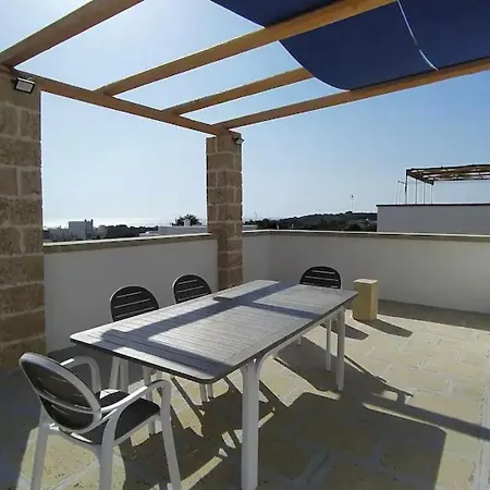 Apartment Mavi E Sari Ev